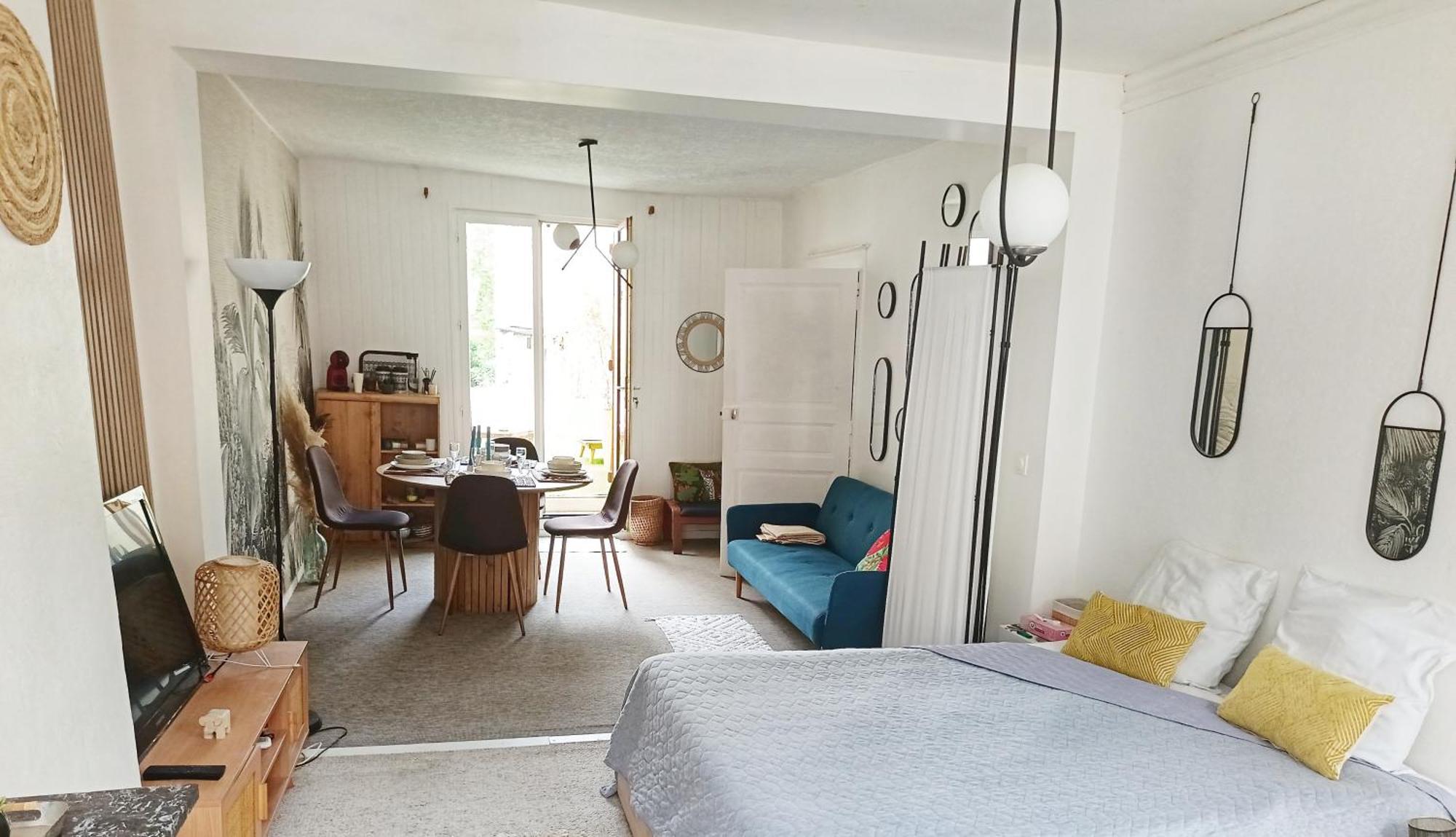 Rooms Home Csm Suites Privees Entre Paris Et Reims Charly-sur-Marne 外观 照片